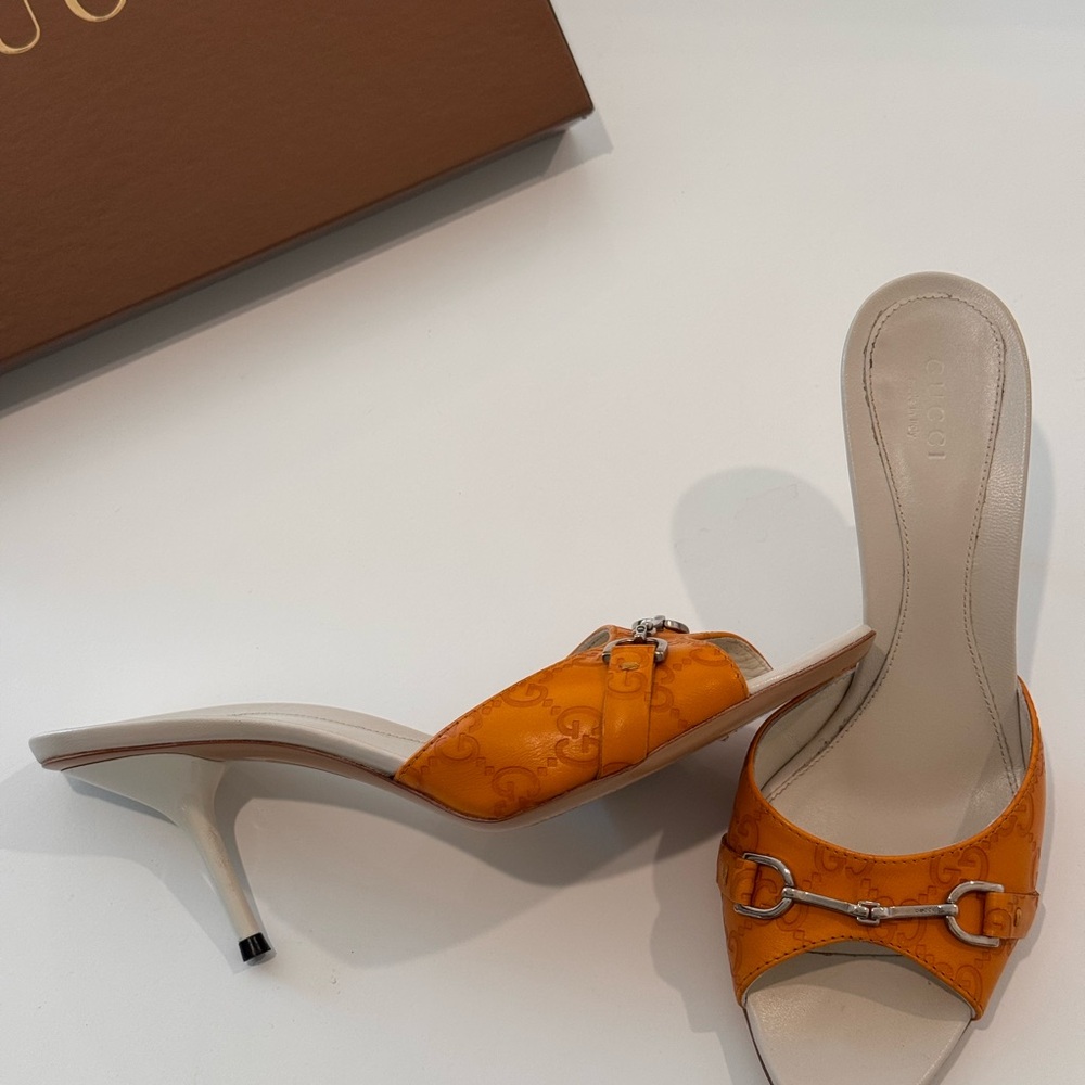Gucci Orange Heeled Mules with Silver Accent - Picture 3 of 5
